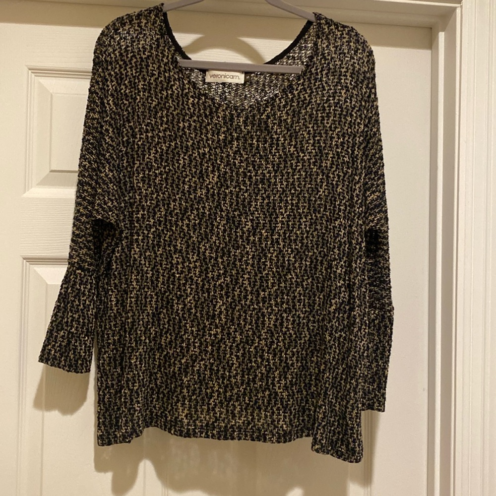 Veronica M black/tan small women’s sweater